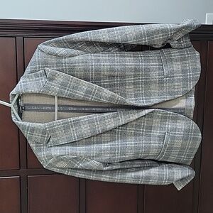 Amanda & Chelsea plaid suit jacket with ruched sleeves and eye hook